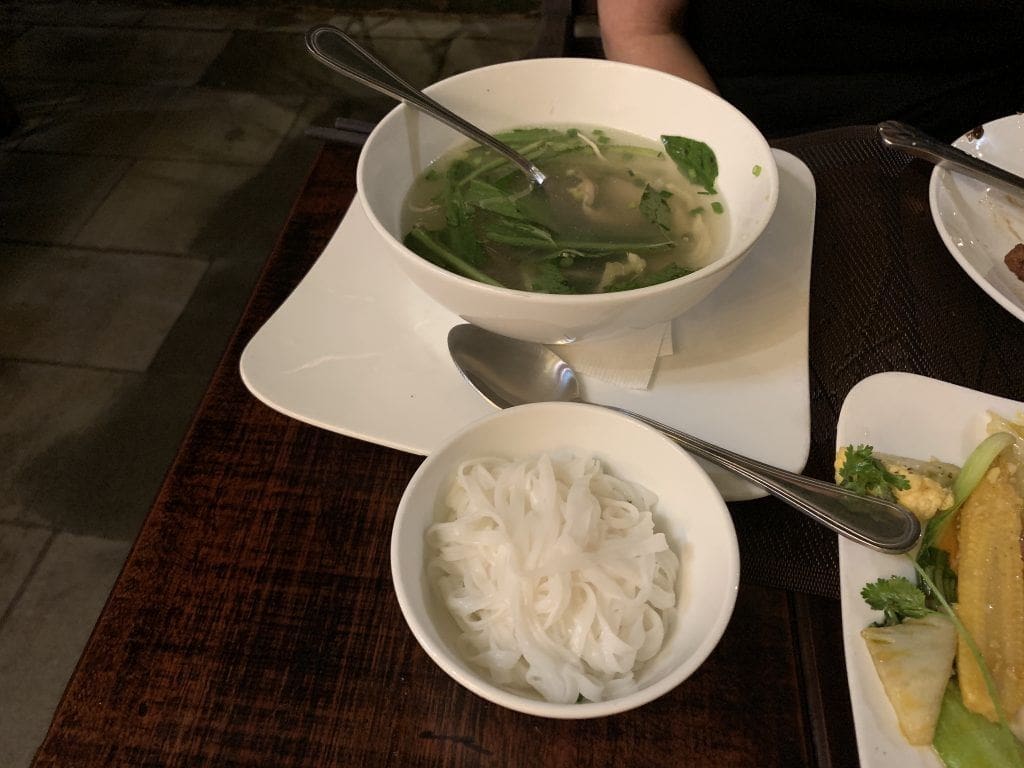where to eat da nang