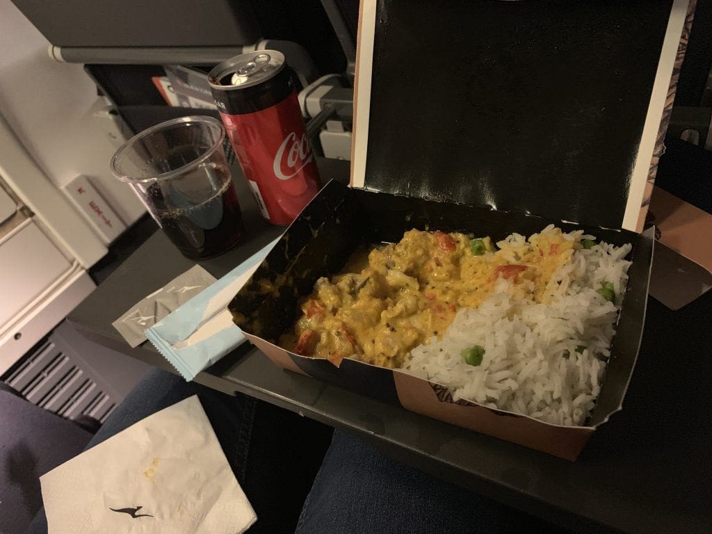 Qantas Sydney to Melbourne
