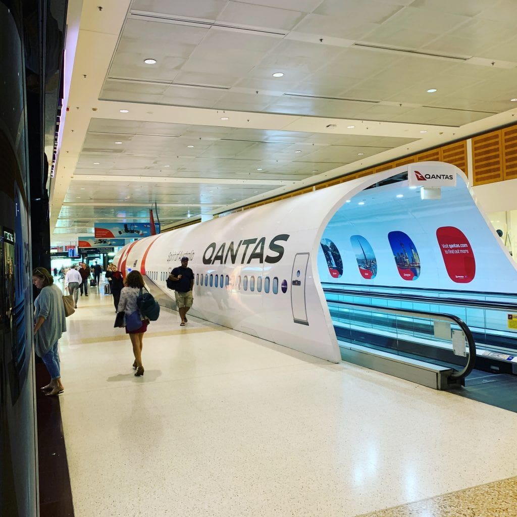 Qantas Sydney to Melbourne