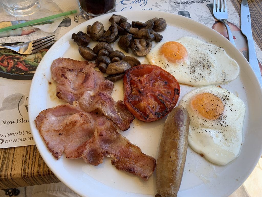sunny beach breakfast