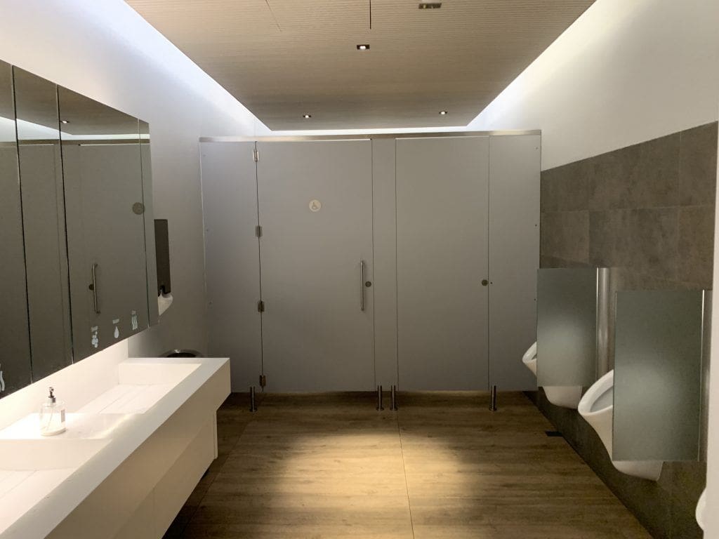 Malta Priority Pass Bathroom
