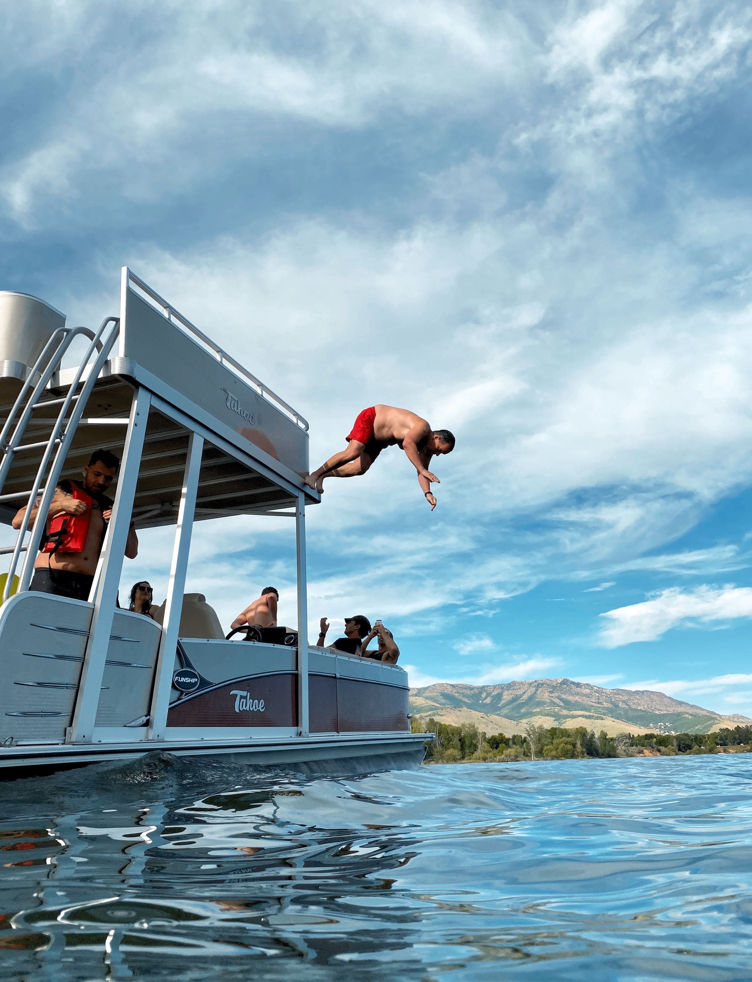 Pineview dive